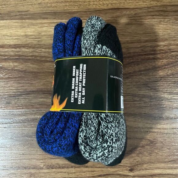HOT FEET Boys Shoe Size 6-2 Heavy Thermal Socks 2 Pair Cold Weather Protection - Picture 2 of 4